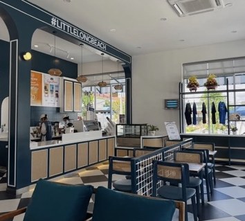 Service counter framed in navy blue